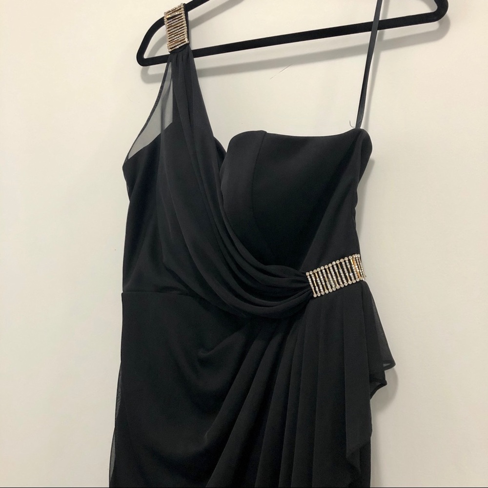 XSCAPE by Joanna Chen One shoulder Cocktail dress